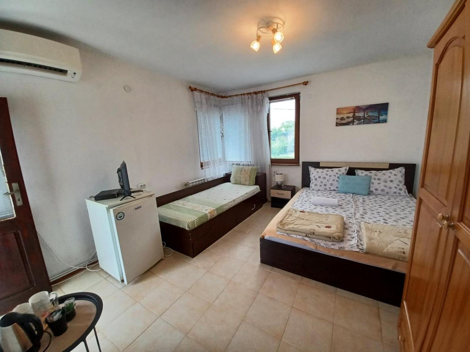 Цвета Hotel Sinemoretz Quarto foto